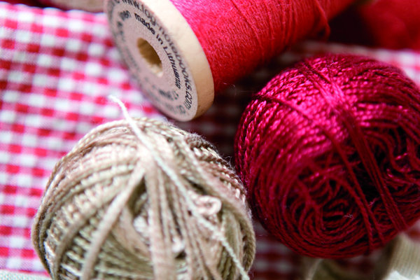 Coton perlé et fil de lin pour bien broder