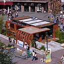 Exposition de la Maison AA Natura à Strasbourg, place Kleber. La création d’un nouveau modèle d’habitat économique et écologique.