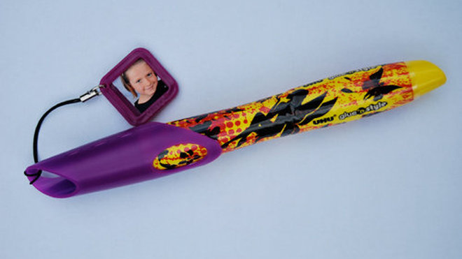 Stylo Glue'n Style pour filles et son petit cadre customisable Stylo Glue'n Style pour filles et son petit cadre customisable