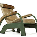 Fauteuil « Grand Repos » de Jean Prouvé.