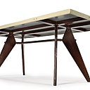 Table en aluminium de l’immeuble Air France de Brazzaville désigné par Jean Prouvé.