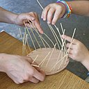 Etape par étape, et même sans connaissances particulières, vous pouvez fabriquer votre propre boîte ou coffret.