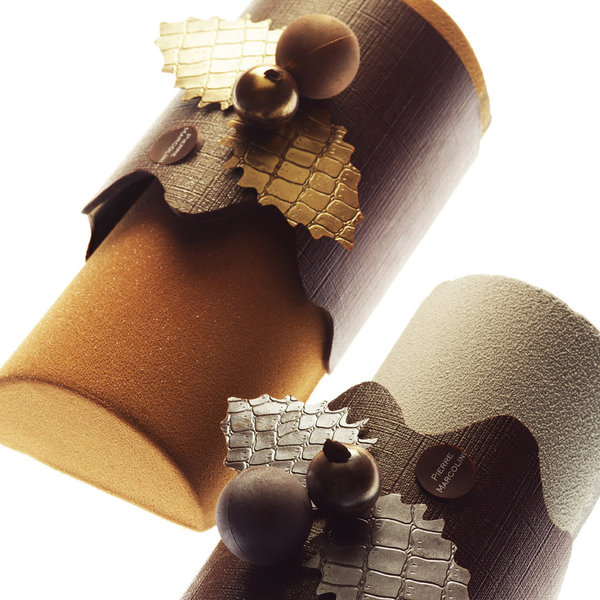 Pour la bûche de votre Noël 2011: mousse de chocolat blanc, crémeux citron vert, dacquoise et nougatine pistache