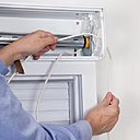 17-Faites passer le cordon d'alimentation