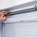 20-Introduire les attaches dans les fentes du tube