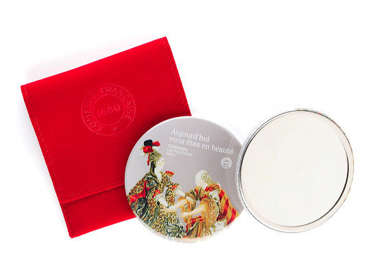 Ah je ris de me voir..., miroir de poche de la collection Costumes de Scène