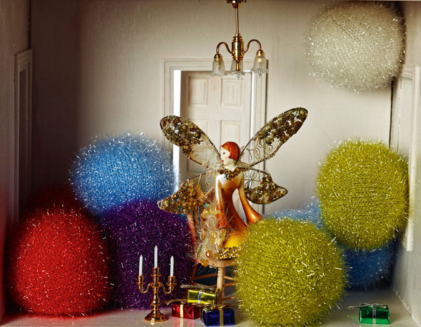 Boules de Noël  toutes douces avec des laines  brillantes Anny Blatt