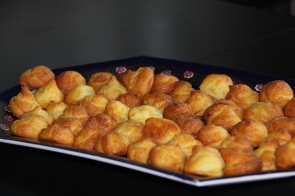 Gougères croustillante au comté et à la tomme de chèvre