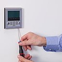 Le clavier est à fixer à l'entrée de l'habitat.