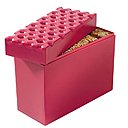 Pour ranger les biscuits, ou d’autres denrées, une boîte colorée bien hermétique. H 18 x 9 x 14,6 cm.21 €. Brod. Koziol. Made in Design. Pour ranger les biscuits, ou d’autres denrées, une boîte colorée bien hermétique. H 18 x 9 x 14,6 cm.21 €. Brod. Koziol. Made in Design.