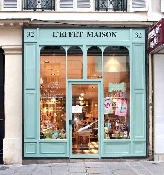 Une bonne adresse pour trouver ses cadeaux de Noël. L'Effet Maison. 32, rue Vignon. 75009 Paris.