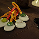 Le Kit de Noël composé de billes de verre, à poser, à suspendre et à offrir ...