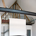 Offrant une hauteur sous faitage de 8 mètres, le bâtiment a conservé l’IPN qui consolidait sa charpente.