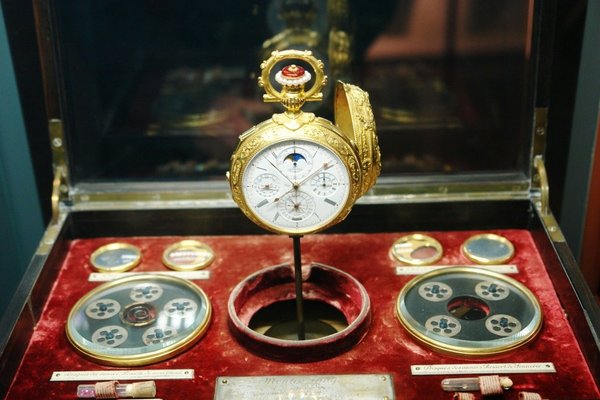 L'unique montre Leroy 01