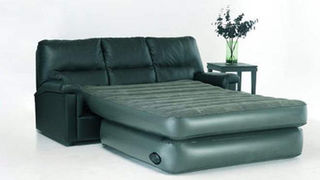 Leader canadien des fauteuils et canapés de haute relaxation, Elran propose en option sur certains modèles de sa gamme que le canapé se métamorphose en lit gonflable Leader canadien des fauteuils et canapés de haute relaxation, Elran propose en option sur certains modèles de sa gamme que le canapé se métamorphose en lit gonflable