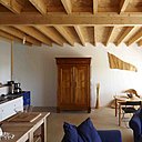 Une grande pièce à vivre, épurée et zen, dans cette maison sans fioriture construite en ossature bois (15 mm) de sapin du Nord et sur-isolée en R 28. Une grande pièce à vivre, épurée et zen, dans cette maison sans fioriture construite en ossature bois (15 mm) de sapin du Nord et sur-isolée en R 28.