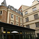 Cour regroupant les architectures des plusieurs styles