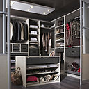 Offrez-vous un dressing sur-mesure sans oublier l’éclairage. Meubles Kre. Leroy Merlin. www.leroymerlin.fr Offrez-vous un dressing sur-mesure sans oublier l’éclairage. Meubles Kre. Leroy Merlin. www.leroymerlin.fr