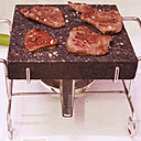 Sublime sélection d'excellentes viandes, Bang propose aussi sa fameuse "paraillade", une plancha de pierre de lave où chacun fait griller ses morceaux. Un pur régal !