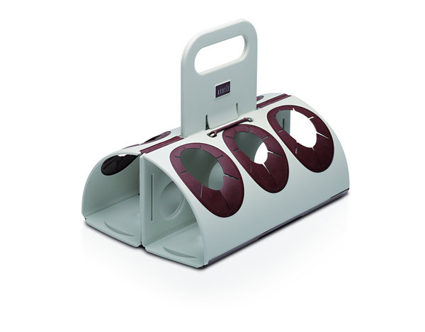 Pour ranger les bouteilles, ou les transporter, sans craindre les chocs. Cet étui est pliable. 39,90 €. Wine Up. Attitudes News. www.attitudesnews.fr