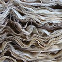 Plissage et mur textile de Maïa Frey