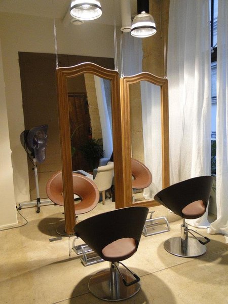 Salon Jenny et Paola par Laurence Garrisson