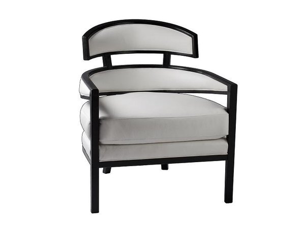 Fauteuil Ozone par Buck Design.