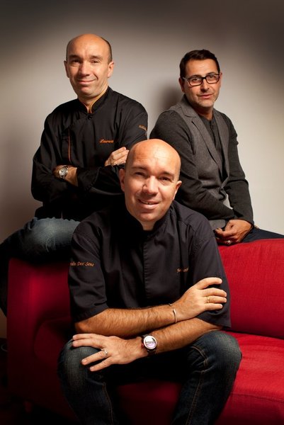 Les jumeaux et leur associé Olivier Château.