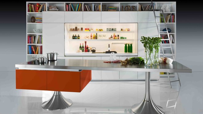 La cuisine Library nourrira votre corps… Et votre esprit. Elégante et futuriste, elle amène l’ambiance d’une bibliothèque dans la cuisine. Starck by Warendorf. www.warendorf.eu La cuisine Library nourrira votre corps… Et votre esprit. Elégante et futuriste, elle amène l’ambiance d’une bibliothèque dans la cuisine. Starck by Warendorf. www.warendorf.eu