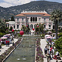 La fête des Roses et des Plantes est l’occasion de découvrir les neuf jardins à thème, qui entourent la propriété. Un moment de détente et d’évasion en perspective.