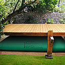 Grâce à leur structure, les modèles de la Citerne Verte s’adaptent à tous les types de terrain, pouvant même s’installer sous une terrasse. Discrétion assurée.