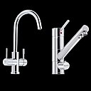 Exemples de robinets mitigeurs avec à droite, deux sorties d'eau distinctes, et à gauche une petite sortie d'eau filtrée au centre, et une sortie en pourtour pour l'eau de ville.