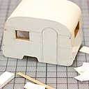 Traçage, découpes et assemblage des différentes pièces de la caravane.