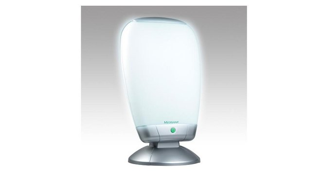 Medisana est une lampe de luminothérapie d'une puissance de 10 000 lux à 30 cm. 149 € chez Greenweez.