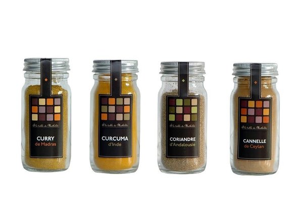 Joli choix d'épices aux belles saveurs.