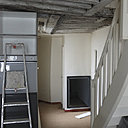 L’escalier en cours de relooking.