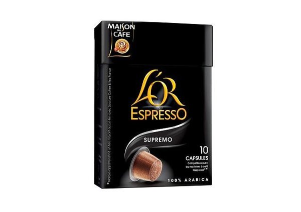 L’Or Espresso lance Supremo, dense, charpenté avec des touches complexes de chocolat noir, de chêne, de santal et de noisettes grillées.