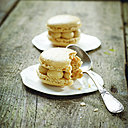 Dans l'esprit des mignardises, cette pâtisserie offre une alternative intéressante au célèbre macaron, où le spéculoos et la cannelle s'unissent pour apporter une saveur épicée.
