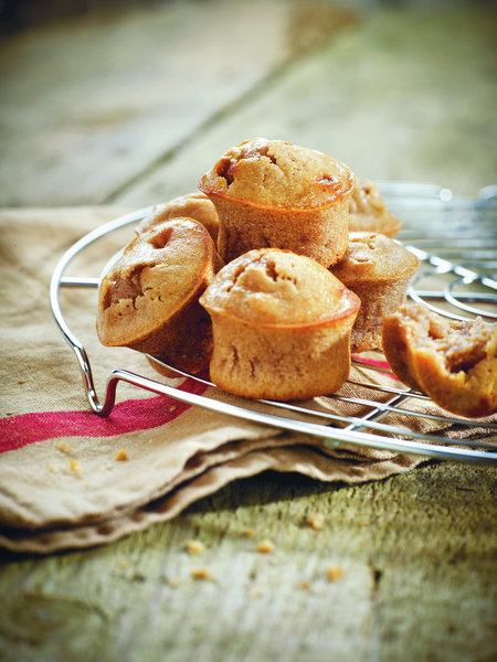 Pour des convives arrivant à l'improviste, ce dessert à la crème de marron vanillée est d'une simplicité déconcertante à réaliser. Comme quoi, peu d'ingrédients peuvent faire des miracles en cuisine.