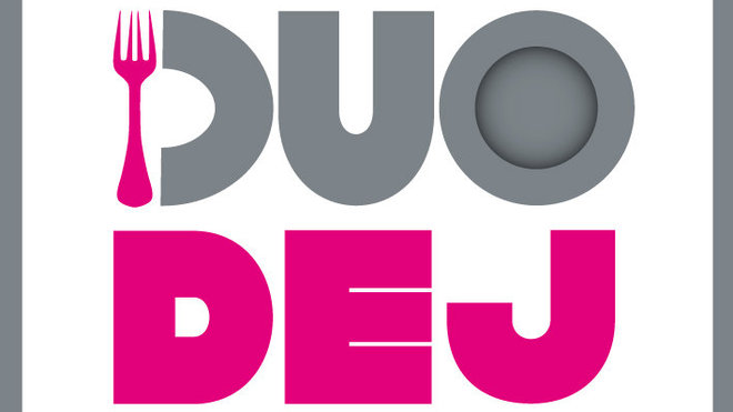 Autrefois, les rencontres avaient lieu durant les fêtes de village ou les moissons, aujourd'hui, elles se font essentiellement dans le virtuel, par l'entremise des réseaux sociaux. Le site Duodej met en marche la révolution, pour redonner sa place au réel.