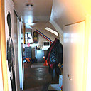 A l’origine, l’espace se composait d’anciennes chambres de bonnes et d’un séchoir à linge. Les différentes pièces avaient déjà subi une première réunification, mais insatisfaisante.