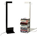 Conçues par Julian Appelius pour Konstantin Slawinski, ces luminaires en acier revêtu de peinture porte les noms de « Left or Right Big ». En noir ou blanc, livres et magazines se placent au pied de la lampe, en servant de lumière d’appoint.