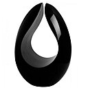 En fibre de verre noir ou blanc, ce range-revue Ovo d’Atylia présente une forme tout en courbe, afin de correspondre au canon de la féminité. Le magazine se glisse dans la fente, pour s’empiler dans l’espace central.