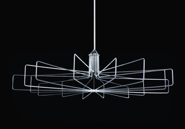 Suspension Helsinki dessinée par Timo Salli pour Saas Instruments.