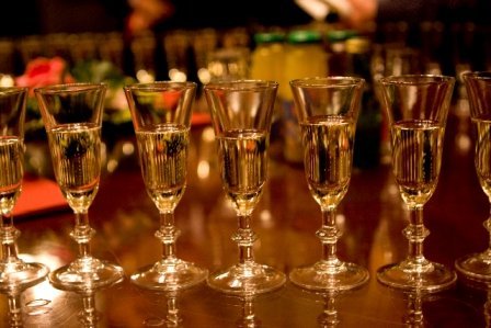 Découvrir et comprendre les mystères de l’élaboration des fines bulles, et pourquoi pas s’offrir une prestigieuse cuvée.