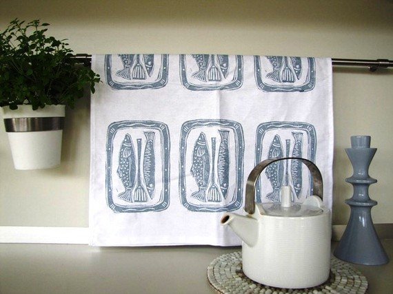 Torchon  aux imprimés de poissons de 18x30 cm