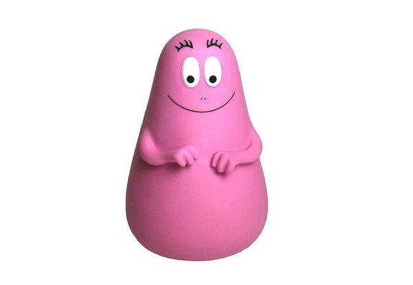 Afin de stocker ses économies, Barbapapa se métamorphose en tirelire pour Le Grand Comptoir, avec une fente au dos pour y mettre les pièces et un capuchon sur le dessous pour les en retirer.