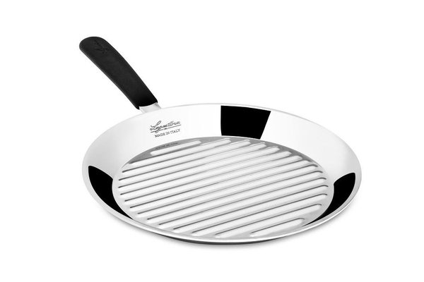 Avec sa nouvelle poêle La Bistecchiera, Lagostina propose un nouvel accessoire culinaire, idéal pour la cuisson façon tagliata. Sur le feu, puis au four, la cuisson d’une viande goûteuse n’a jamais été aussi simple.