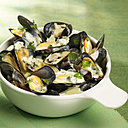 Variante Roquefort pour changer des éternelles, mais néanmoins délicieuses, moules marinières.