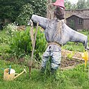Epouvantail du potager de la ferme de Gally.